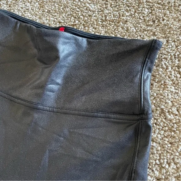 Spanx Faux Leather Leggings Women’s M Black Moto Shiny Textured Skinny 2437 - Picture 7 of 14